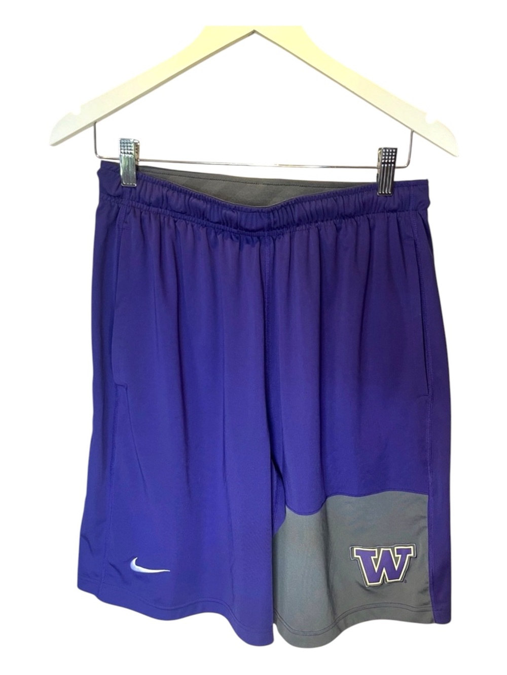 Nike University of Washington Huskies Men’s Basketball Shorts Purple Gray Medium